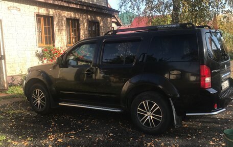 Nissan Pathfinder, 2006 год, 800 000 рублей, 2 фотография