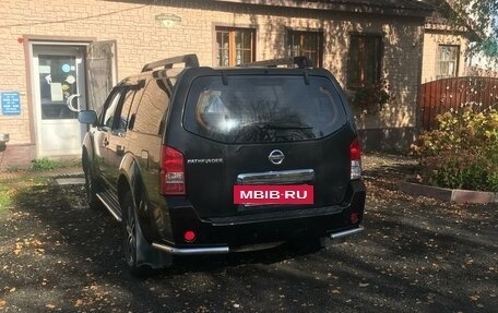 Nissan Pathfinder, 2006 год, 800 000 рублей, 14 фотография