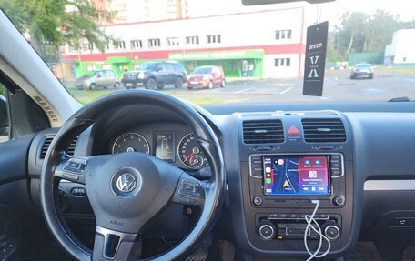 Volkswagen Jetta VI, 2009 год, 750 000 рублей, 23 фотография