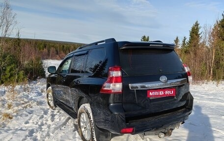 Toyota Land Cruiser Prado 150 рестайлинг 2, 2013 год, 3 000 000 рублей, 3 фотография