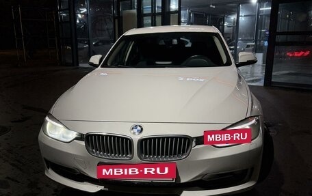 BMW 3 серия, 2012 год, 1 350 000 рублей, 2 фотография