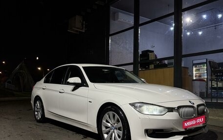 BMW 3 серия, 2012 год, 1 350 000 рублей, 13 фотография