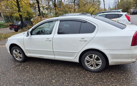 Skoda Octavia, 2011 год, 680 000 рублей, 2 фотография