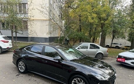 Hyundai Sonata VIII, 2020 год, 2 370 000 рублей, 1 фотография