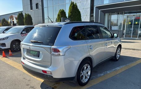 Mitsubishi Outlander III рестайлинг 3, 2013 год, 1 419 000 рублей, 6 фотография