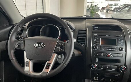 KIA Sorento II рестайлинг, 2011 год, 1 599 000 рублей, 14 фотография