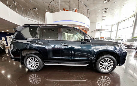 Toyota Land Cruiser Prado 150 рестайлинг 2, 2020 год, 5 779 000 рублей, 4 фотография