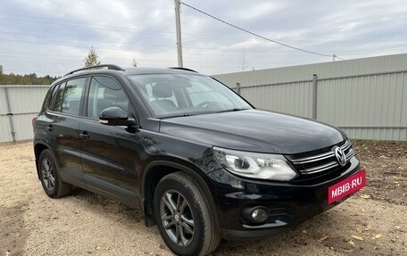 Volkswagen Tiguan I, 2013 год, 1 600 000 рублей, 2 фотография