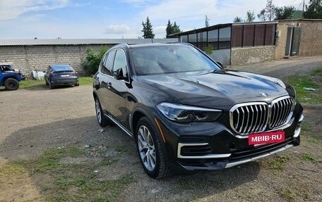 BMW X5, 2022 год, 9 000 000 рублей, 2 фотография