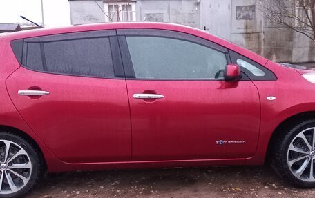 Nissan Leaf I, 2012 год, 750 000 рублей, 13 фотография