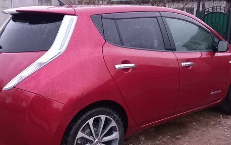 Nissan Leaf I, 2012 год, 750 000 рублей, 12 фотография