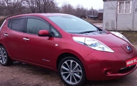 Nissan Leaf I, 2012 год, 750 000 рублей, 9 фотография