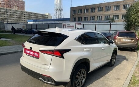 Lexus NX I, 2018 год, 2 650 000 рублей, 6 фотография