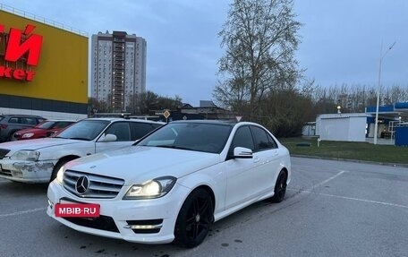 Mercedes-Benz C-Класс, 2013 год, 2 100 000 рублей, 6 фотография