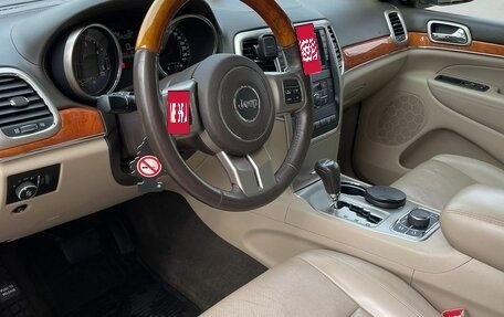 Jeep Grand Cherokee, 2012 год, 1 850 000 рублей, 11 фотография