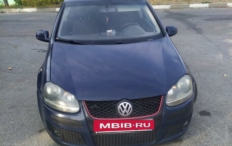 Volkswagen Golf V, 2004 год, 479 000 рублей, 4 фотография