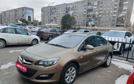 Opel Astra J, 2013 год, 868 000 рублей, 10 фотография