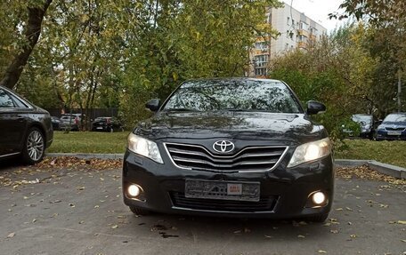 Toyota Camry, 2011 год, 1 555 000 рублей, 3 фотография