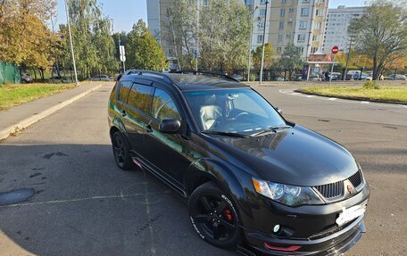 Mitsubishi Outlander III рестайлинг 3, 2007 год, 1 100 000 рублей, 9 фотография