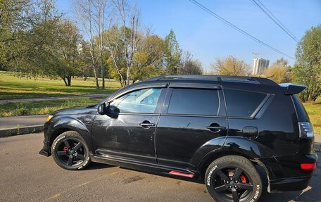 Mitsubishi Outlander III рестайлинг 3, 2007 год, 1 100 000 рублей, 19 фотография