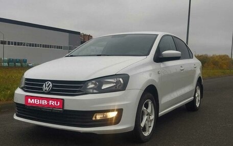 Volkswagen Polo VI (EU Market), 2015 год, 935 000 рублей, 1 фотография