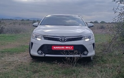 Toyota Camry, 2015 год, 2 200 000 рублей, 1 фотография