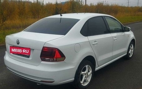 Volkswagen Polo VI (EU Market), 2015 год, 935 000 рублей, 5 фотография