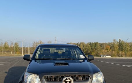 Toyota Hilux VII, 2010 год, 2 200 000 рублей, 1 фотография