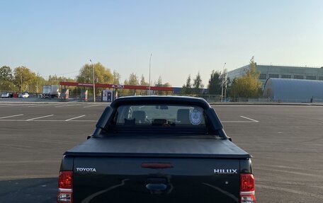 Toyota Hilux VII, 2010 год, 2 200 000 рублей, 6 фотография