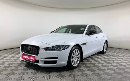 Jaguar XE I рестайлинг, 2017 год, 2 099 000 рублей, 1 фотография