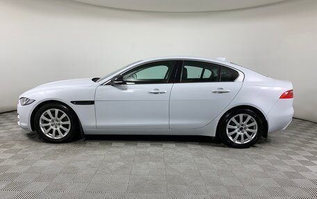 Jaguar XE I рестайлинг, 2017 год, 2 099 000 рублей, 8 фотография