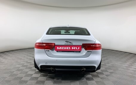 Jaguar XE I рестайлинг, 2017 год, 2 099 000 рублей, 6 фотография