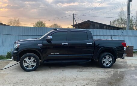 Toyota Tundra II, 2007 год, 3 150 000 рублей, 1 фотография