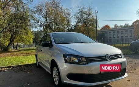 Volkswagen Polo VI (EU Market), 2012 год, 695 000 рублей, 21 фотография