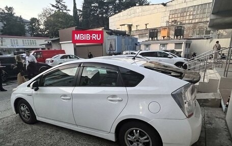 Toyota Prius, 2010 год, 1 250 000 рублей, 5 фотография