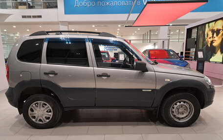 Chevrolet Niva I рестайлинг, 2013 год, 467 000 рублей, 4 фотография