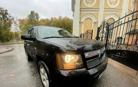 Chevrolet Tahoe III, 2008 год, 1 600 000 рублей, 25 фотография