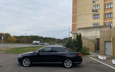 Volkswagen Passat B8 рестайлинг, 2021 год, 3 050 000 рублей, 3 фотография