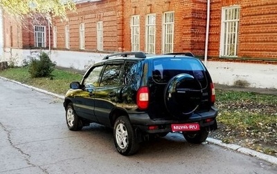 Chevrolet Niva I рестайлинг, 2004 год, 300 000 рублей, 1 фотография