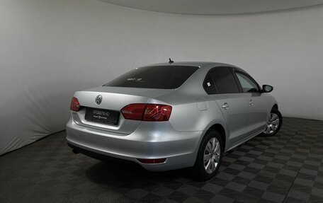 Volkswagen Jetta VI, 2013 год, 850 000 рублей, 6 фотография