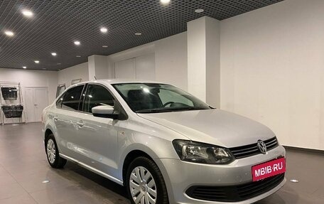 Volkswagen Polo VI (EU Market), 2014 год, 954 000 рублей, 1 фотография