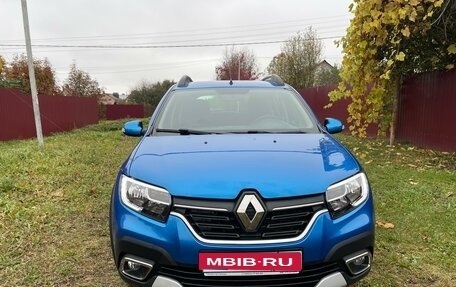 Renault Sandero II рестайлинг, 2020 год, 1 370 000 рублей, 1 фотография