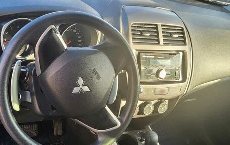 Mitsubishi ASX I рестайлинг, 2013 год, 1 350 000 рублей, 10 фотография