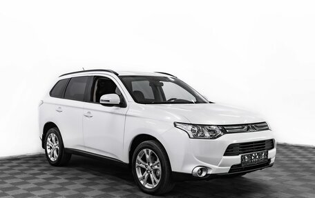 Mitsubishi Outlander III рестайлинг 3, 2012 год, 1 195 000 рублей, 3 фотография