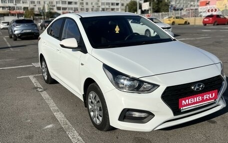 Hyundai Solaris II рестайлинг, 2019 год, 1 399 000 рублей, 6 фотография