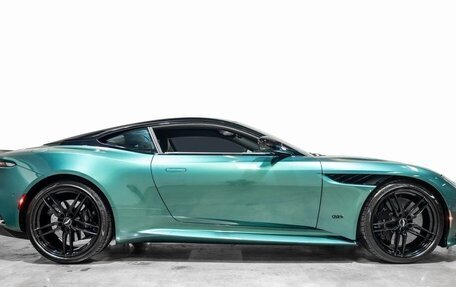 Aston Martin DBS III, 2022 год, 34 296 492 рублей, 2 фотография