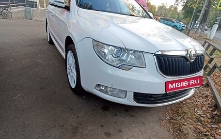 Skoda Superb III рестайлинг, 2011 год, 1 100 000 рублей, 15 фотография