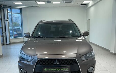 Mitsubishi Outlander III рестайлинг 3, 2011 год, 1 293 000 рублей, 2 фотография