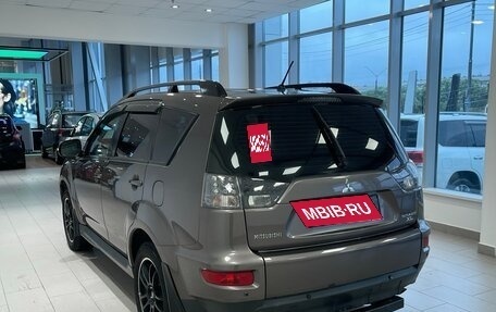 Mitsubishi Outlander III рестайлинг 3, 2011 год, 1 293 000 рублей, 8 фотография