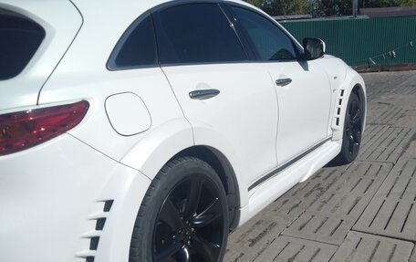 Infiniti QX70, 2013 год, 2 700 000 рублей, 7 фотография